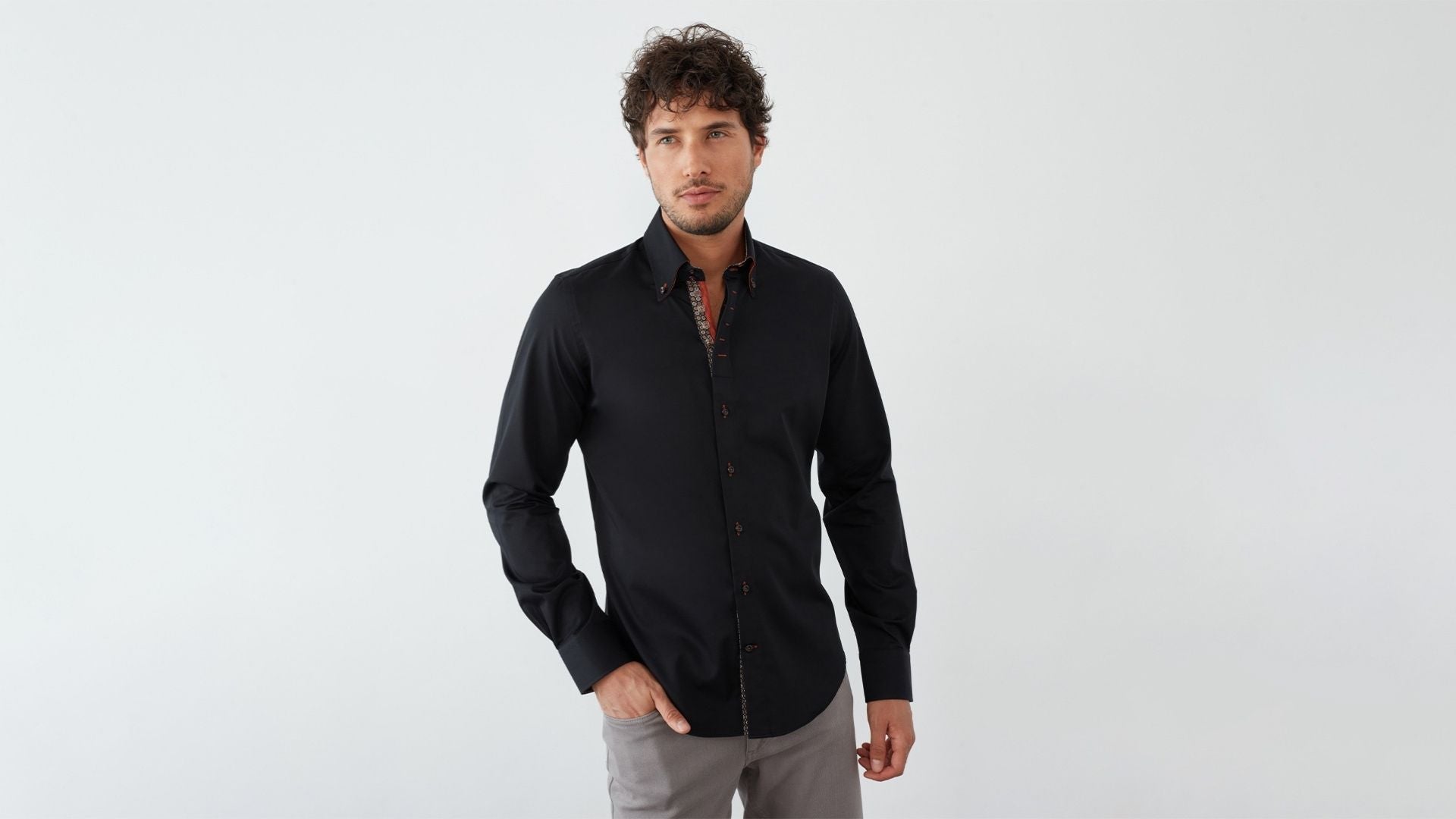 How Can You Wear Your Black Shirt From Day to Night? 7 Camicie How Can You Wear Your Black Shirt From Day to Night? 7 Camicie